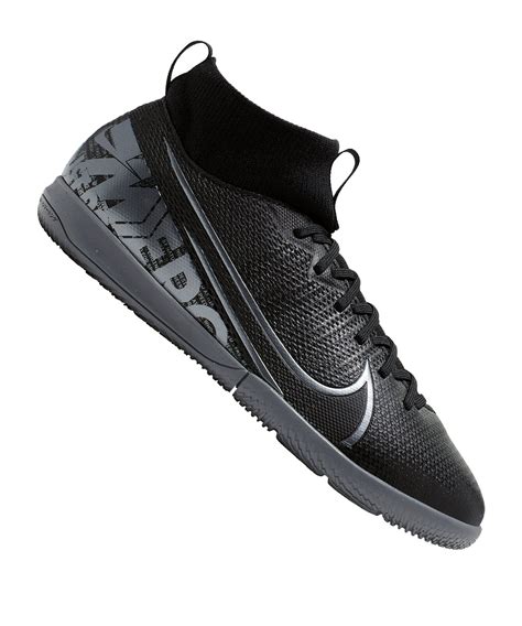 nike schwarz fussballschuhe|fußball hallenschuhe.